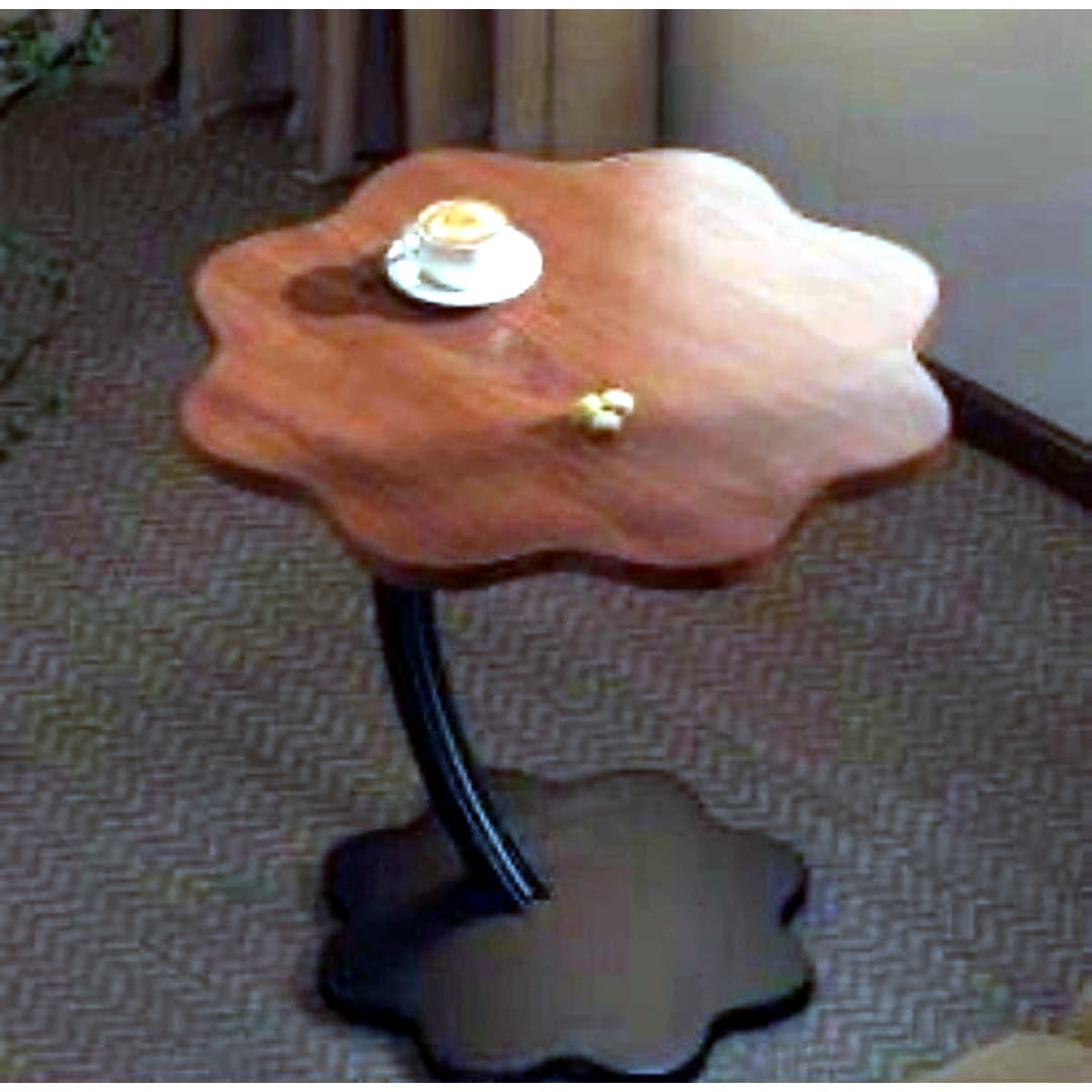 Flower Accent Side Table